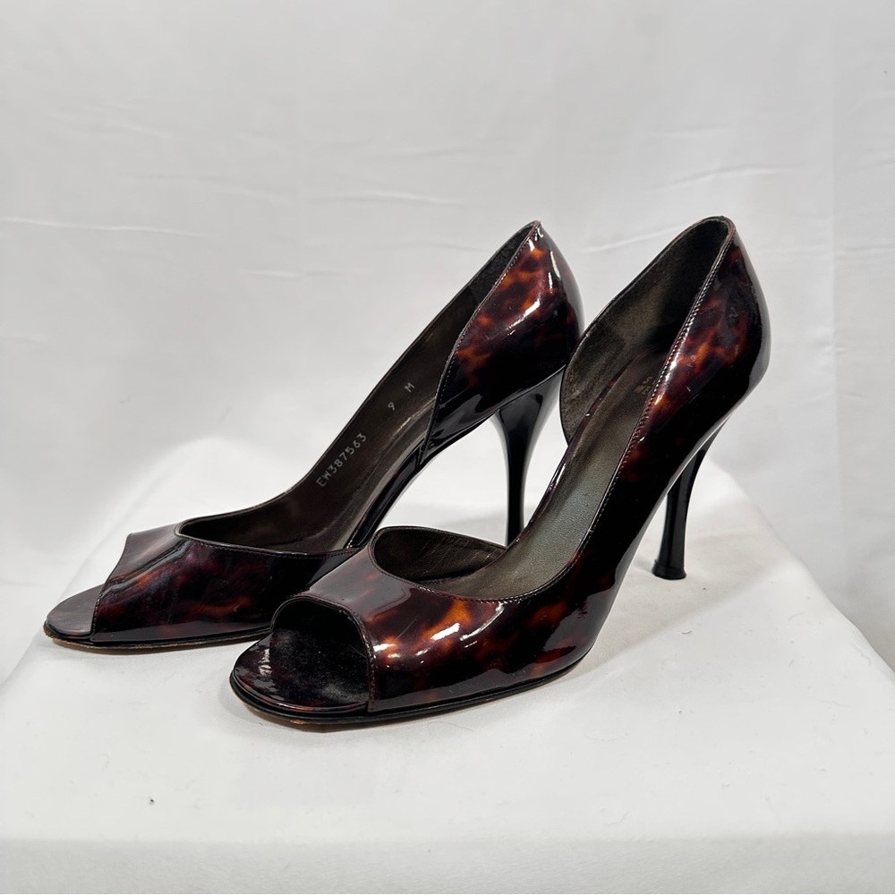 Stuart Weitzman Tortoise Shell Peep Toe Heels - Picture 4 of 12